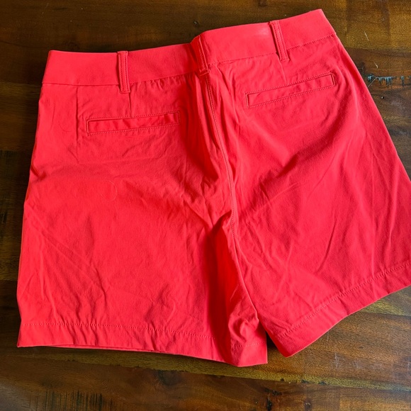 JCrew Women’s Tech Shorts - Red Size 12 - Picture 3 of 4